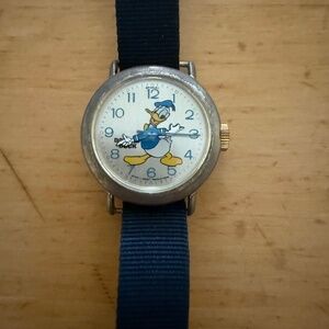 Commemorative Edition Birthday Donald Duck Watch